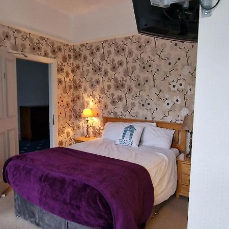 Hotel Hazeldene Aberaeron Esterno foto
