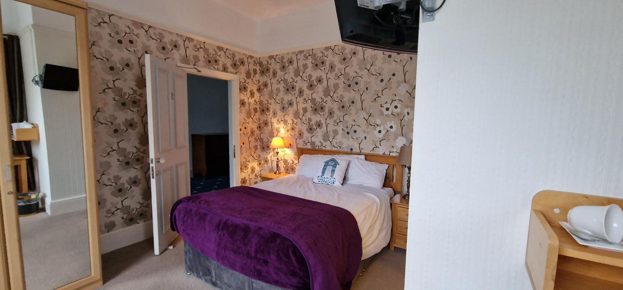 Hotel Hazeldene Aberaeron Esterno foto