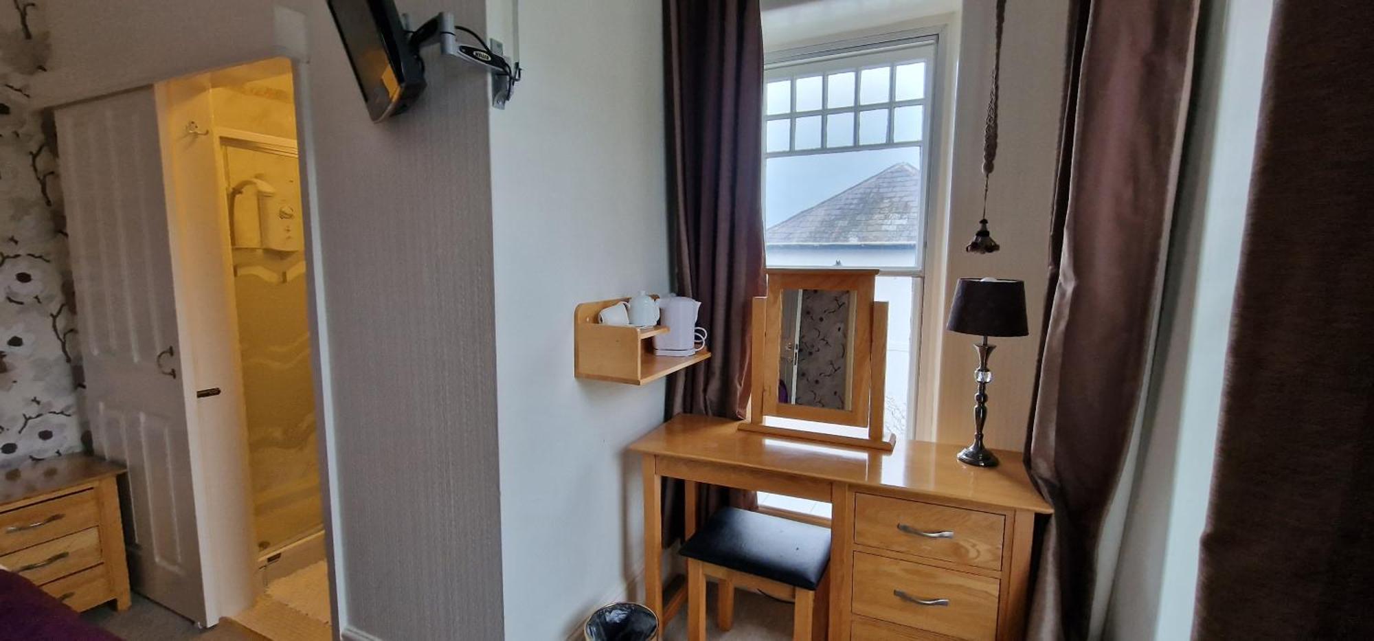 Hotel Hazeldene Aberaeron Esterno foto
